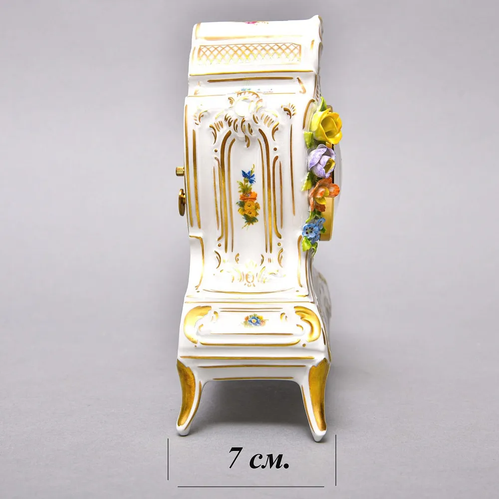 Каминные Кварцевые Часы в стиле Рококо «Цветочные Гирлянды», Германия 80-е годы ХХ века.