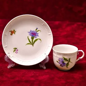Коллекционная Кофейная пара «Синий цветок», фарфор Nymphenburg, Германия.