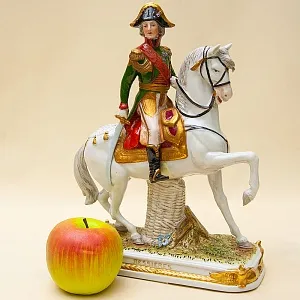 Большая Статуэтка «Генерал БЕССЬЕР на коне» Фарфор Scheibe - Alsbach Германия -1952-1972 г.