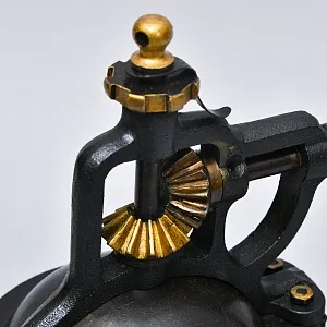 Антикварная Коллекционная Чугунная Ручная Механическая Кофемолка Франция, начало ХХ века.