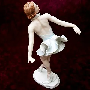 Большая Авторская Фарфоровая Статуэтка «БАЛЕРИНА» ROSENTHAL Германия -1954 год.