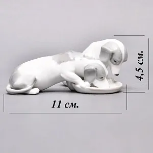  Антикварная Фарфоровая статуэтка «Два щенка», PirkenHammer Чехословакия, 1920 - 1938 годы. 