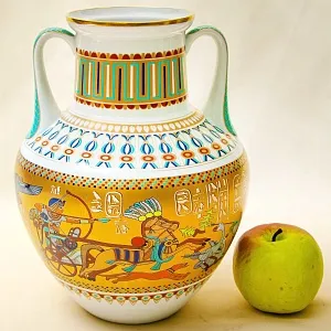 Авторская Коллекционная Ваза «THEBEN» Фарфор KAISER Германия 70 -е годы ХХ века.