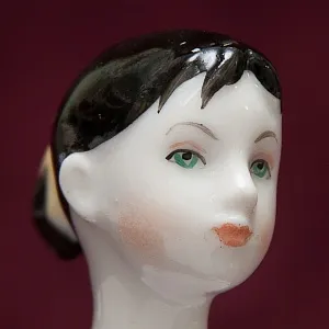 РЕДКОСТЬ!! Фарфоровая Статуэтка «Бадминтонистка», ЛФЗ СССР - 1955 год.