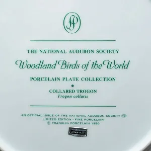 Коллекционная Тарелка - Блюдо «Ошейниковый Трогонт» Фарфор, Franklin Porcelain США -1980 год.