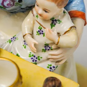 Антикарная Фарфоровая Статуэтка «Едоки каши. Завтрак», Aсkermann & Fritze начало ХХ века.