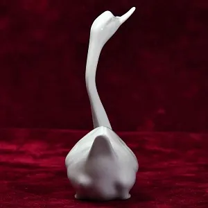 Коллекционная Фарфоровая статуэтка «Белый Лебедь», HEREND, Венгрия, 80-е годы ХХ века.