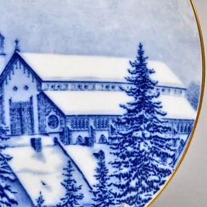Коллекционная Фарфоровая Тарелка - Блюдо «Городской Собор зимой», Hutschenreuther Германия - 1979 год. 