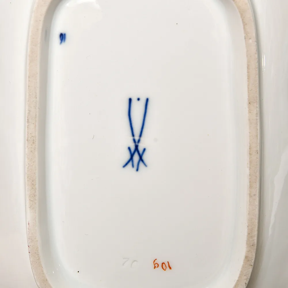 Фарфоровая Сухарница с ручками - Блюдо «Роза Мейсена», MEISSEN Германия, 1924 - 1934 годы.