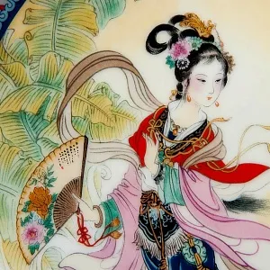 Коллекционная Номерная Тарелка «Китайская девушка c веером» Фарфор, Китай -1986 год.