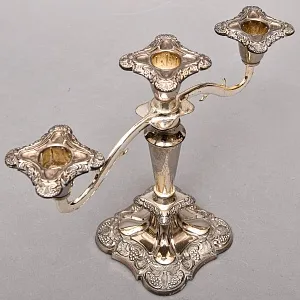 Парные Канделябры - Подсвечники на три свечи Silverplate, SHEFFIELD Англия середина ХХ века.