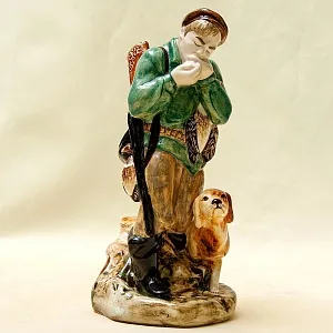 Авторская Коллекционная Фарфоровая Статуэтка «Охотник - Утиная охота», Россия.