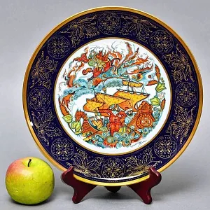 Коллекционное Блюдо - Тарелка «Мифы, сказания. Сквозь бурю» Фарфор Hutschenreuther Германия.