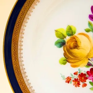 Антикварная Тарелка - Блюдо «Летний букет» Фарфор, Роспись HEUBACH, Германия -1910 год..