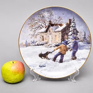 Коллекционная Тарелка - Блюдо «Дети играют с собакой», Фарфор. Hutschenreuther Германия.