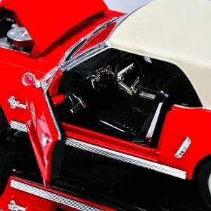 Коллекционная Металлическая Модель «Автомобиль -  Ford Mustang 1965» Германия.