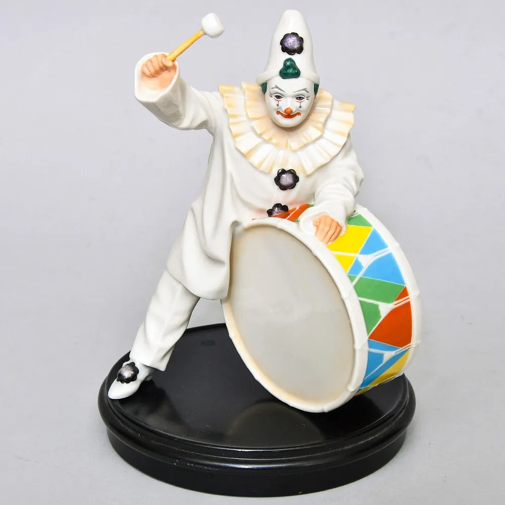 Коллекционная Фарфоровая статуэтка «КЛОУН. Паяц с барабаном», Hutschenreuther Германия.