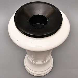 Редкость! Большая Фарфоровая Урна - Пепельница Минский ФФЗ - СССР -1956 год. 