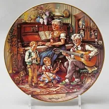 Коллекционная Тарелка «Домашний Концерт» Фарфор, Weimar Porzellan Германия -1994 год.