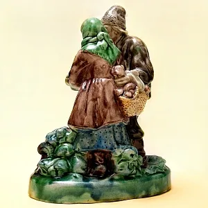 Коллекционная статуэтка «Казка про кривеньку качечку» Обливная керамика, СССР ЛКСФ - 50-е гг.