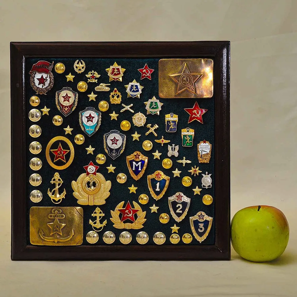 Коллекционное Панно - Картина «Элементы формы и Знаки отличия ВС СССР», Россия вторая половина ХХ в.