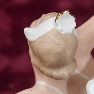 Фарфоровая статуэтка «Балерина, Танец - Лебединое озеро»,  ВАЛЕНДОРФ / WALLENDORF  Германия.