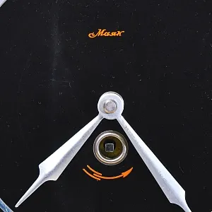 Винтажные Настенные Механические Часы «Маяк» в бакелитовом корпусе, СССР - 1965 год.