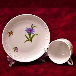 Коллекционная Кофейная пара «Синий цветок», фарфор Nymphenburg, Германия.