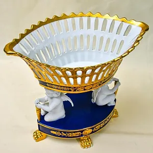 Коллекционная Фарфоровая Ваза - Фруктовница «Два Ангела - Путти», Sevres Style Франция.