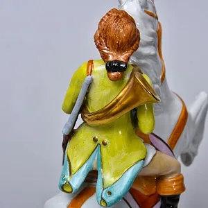 Коллекционная Фарфоровая статуэтка «Охотник на лошади», Scheibe-Alsbach Германия, середина ХХ века.