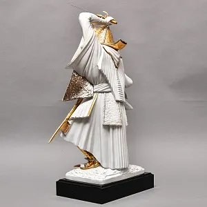 Большая Авторская Фарфоровая статуэтка «Самурай - Путь Воина», Ahura Италия, 80-е годы ХХ века.