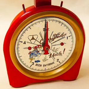 Редкость! Винтажные Бытовые Кухонные Весы «1 -е МАЯ» на 5 кг., Тюмень, СССР -1977 год.
