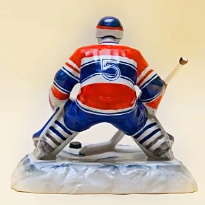 Авторская Коллекционная Фарфоровая Статуэтка «Вратарь - Хоккей - Спорт» Россия. 