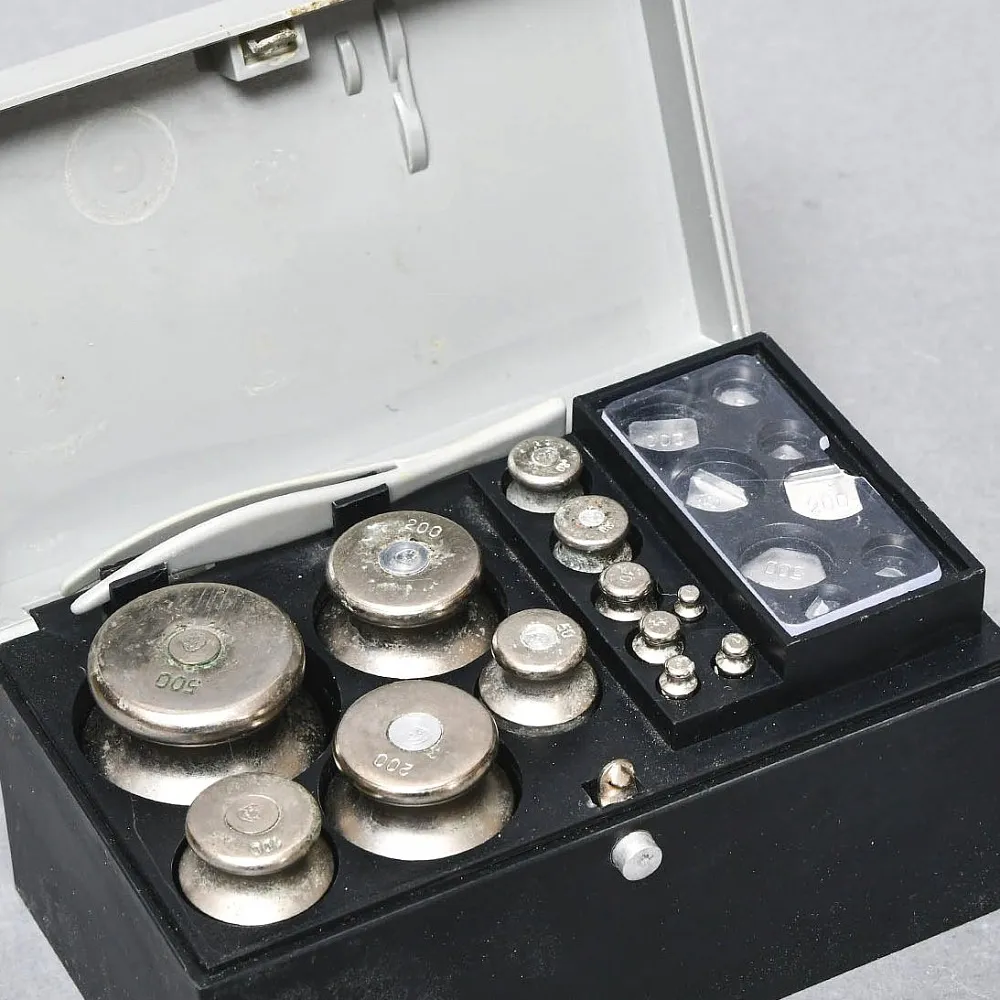 Винтажный Набор Гирь и Разновесов для Весов, Аптек и Химкабинетов, НМИЗ СССР -1983 г.