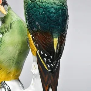 Большая Фарфоровая Статуэтка «Пара птиц - Зелёный Дятел», Карл Энс / Karl Ens, Германия.