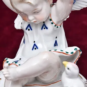 Редкость!!! Фарфоровая Статуэтка «Девочка и Цыплёнок», Карл Энс / Karl Ens Германия, 30-е гг.