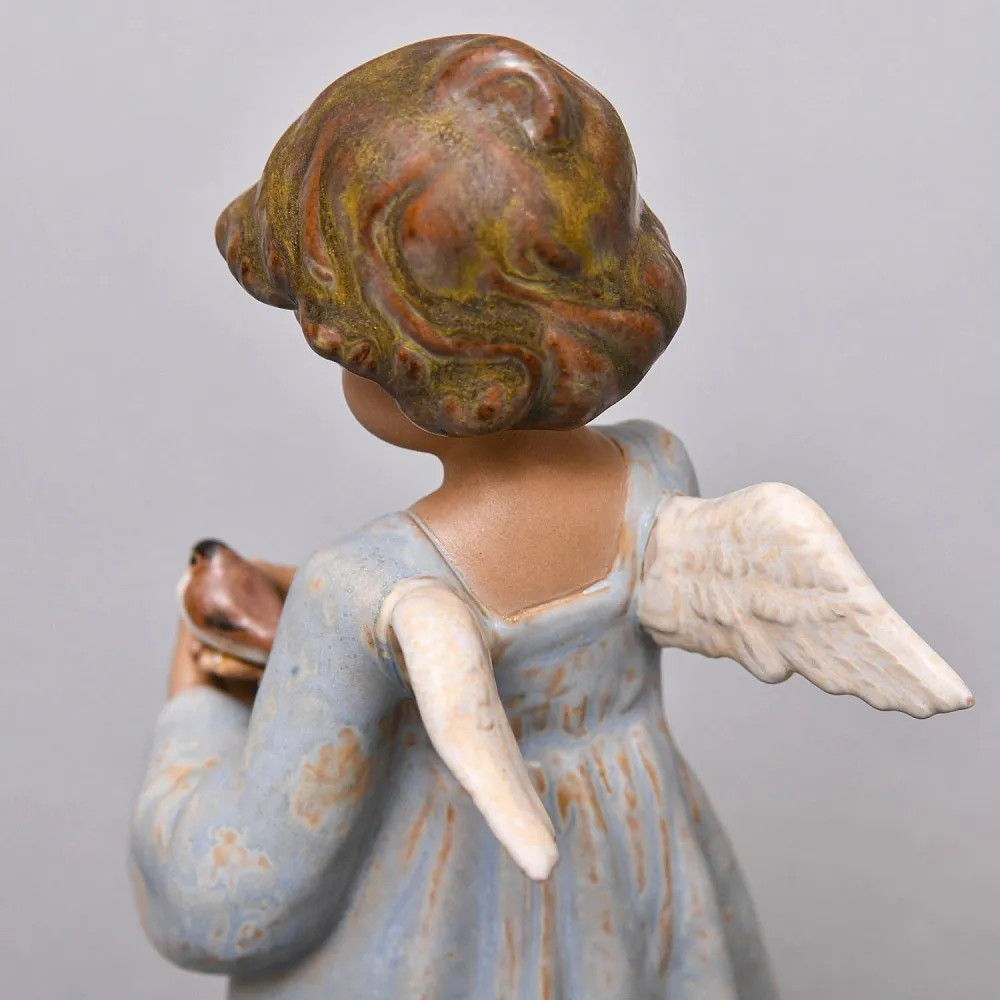 Коллекционная Фарфоровая статуэтка «Ангел с птицей» серия Грес, Lladro Испания.
