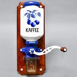 Старинная Настенная Ручная Механическая Кофемолка EREKA, Германия 50-е гг. ХХ века.