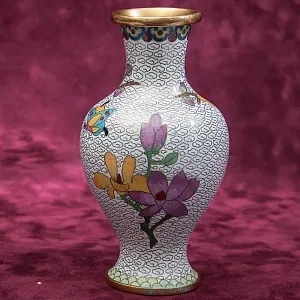 Винтажные Парные Вазы «Цветение Сакуры» в технике « Клуазоне» Китай 50 -е годы ХХ века Н - 19 см.