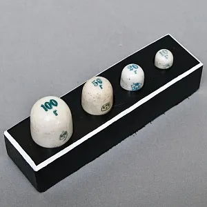 Редкость! Антикварный Набор фарфоровых гирь разновесов (100-50-20-10гр.) - СССР - 20 гг.