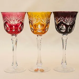 Шесть Бокалов для вина из Цветного Хрусталя серия «Der große Salut», NACHTMANN Германия, 70 -е годы.