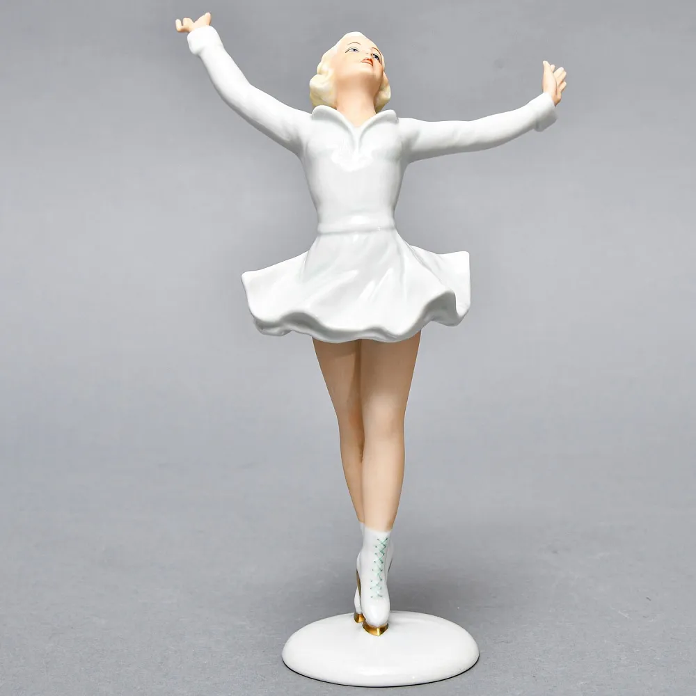 Коллекционная Фарфоровая статуэтка «Девушка фигуристка», Schau Bach Kunst Германия, 1953 - 1962 годы.