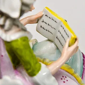 Антикварная Статуэтка «Любовный роман», фарфор Carl Scheidig, Германия начало ХХ века.