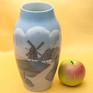Коллекционная  Фарфоровая Ваза «Мельница», B&G Copenhagen Porcelain, Дания - 1962-1970гг.