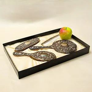 Антикварный Дамский набор для туалетного столика - 4 предмета, Серебро, Англия - начало ХХ века. 