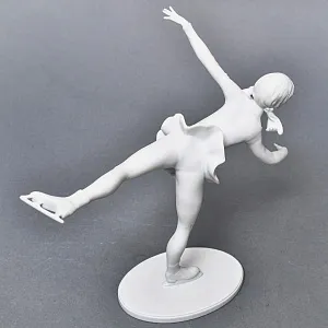 Редкая! Статуэтка «Фигуристка - Танец на льду», Бисквитный фарфор Kaiser, Германия -1979 год.