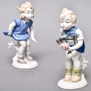 Парные Фарфоровые статуэтки «Дети. Мальчик и Девочка», Wagner & Apel Lippelsdorf Германия, 1949 - 1951 годы. 