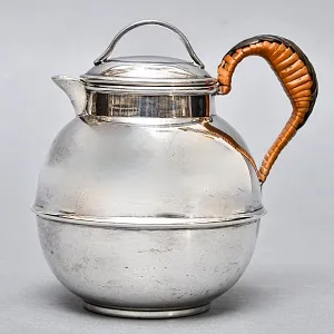 Винтажный Металлический Кувшинчик - Молочник - Сливочник. Silverplate, Лондон Англия 50-гг.