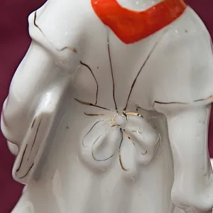 Коллекционная Фарфоровая статуэтка «Девочка Пионерка со скрипкой», «Красный фарфорист» Чудово, СССР -1958 год. 