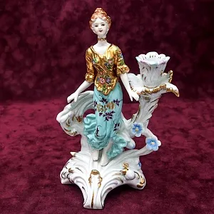 Фарфоровая Статуэтка - Подсвечник на одну Свечу «Девушка в золотом» SANDIZELL Германия.